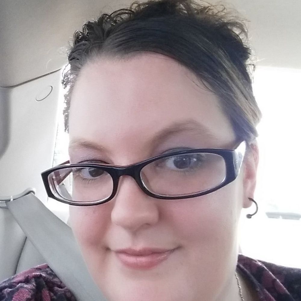 Meet your Posher, Kendra
